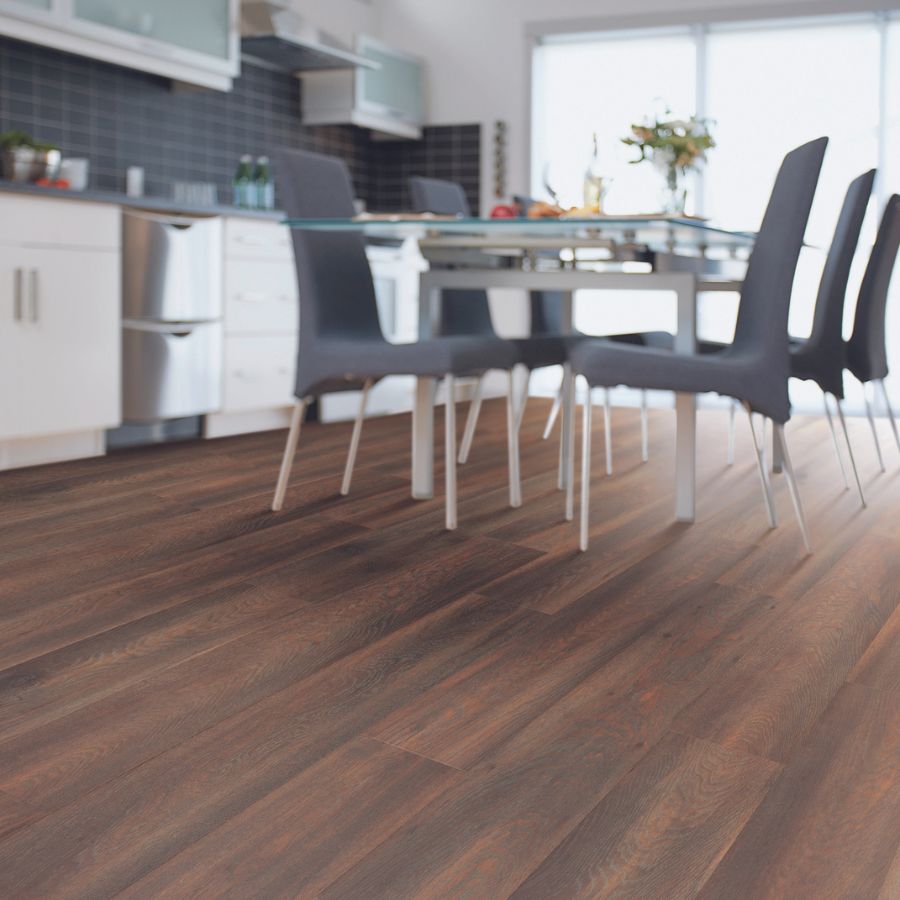 Laminate flooring in dining room 